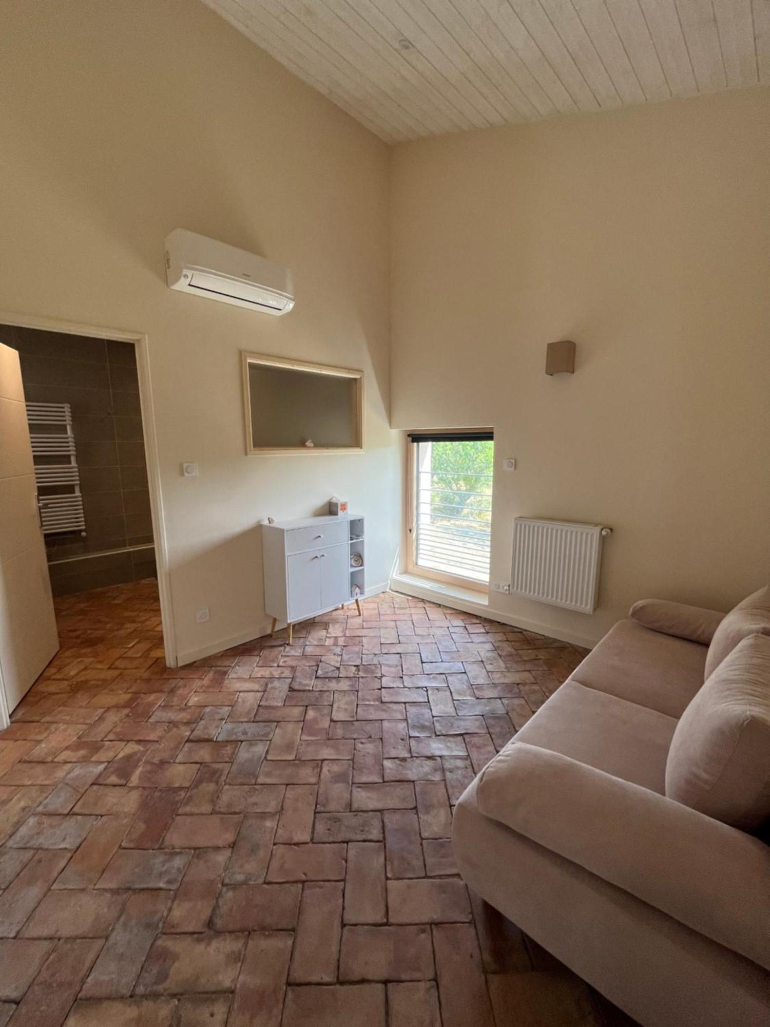 La Bergerie Des Amandiers Chambres Et Table D'Hotes Malataverne Buitenkant foto